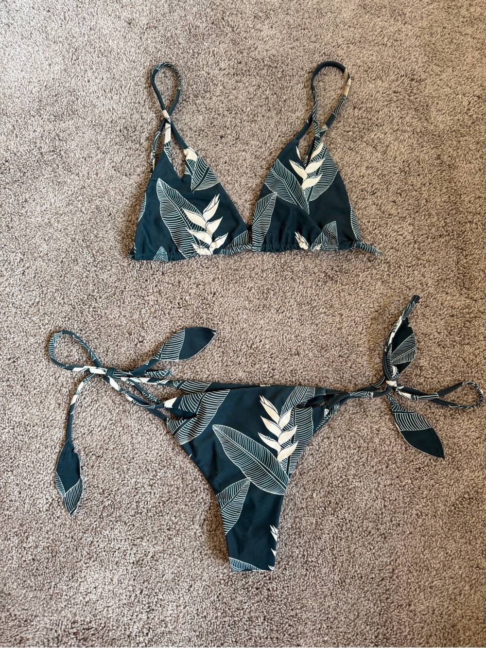 BENOA Women’s Bikini Set